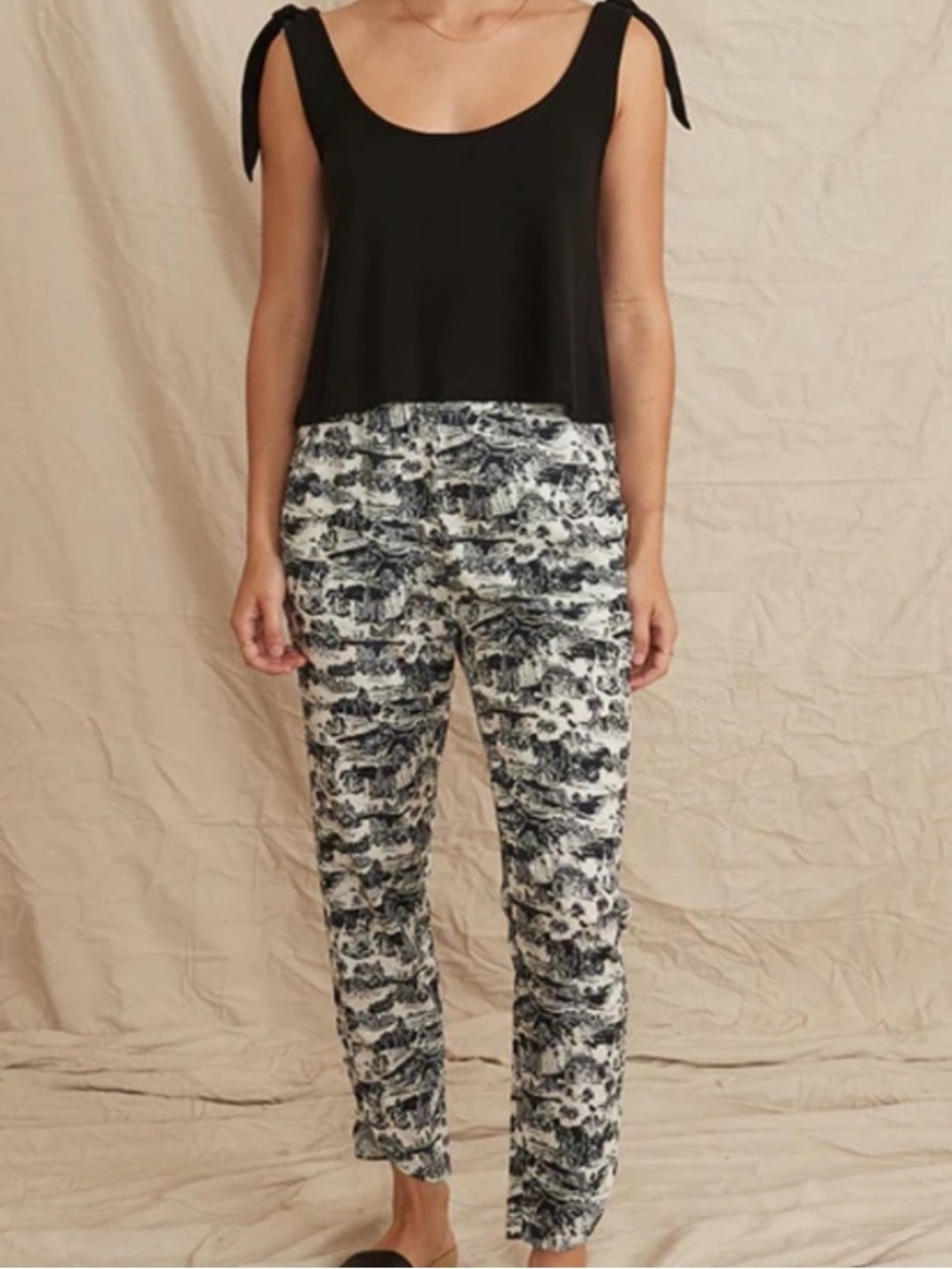 Marine Layer Allison San Francisco Toile Print Pants Size: M